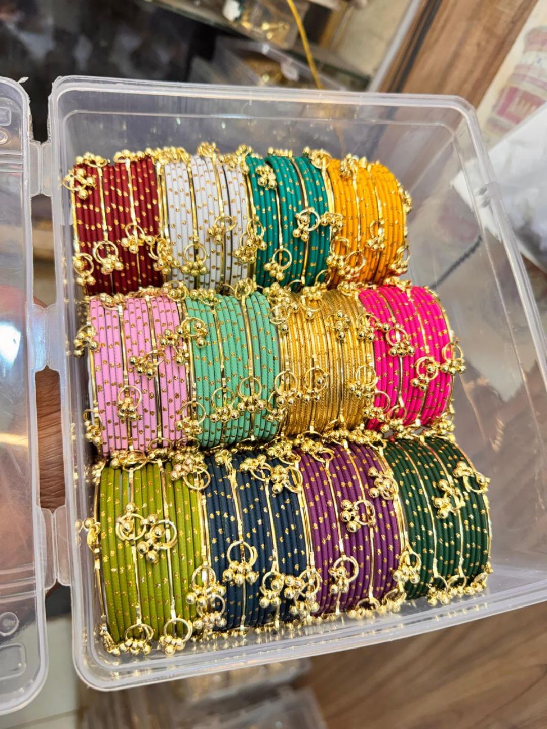 Ishhaara Small Combo Box Of 12 Dozen Metal Bangles