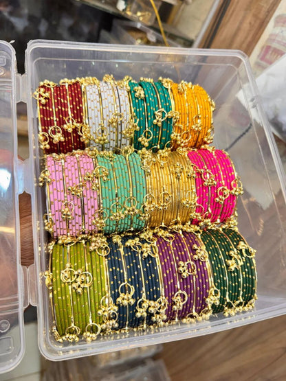 Ishhaara Small Combo Box Of 12 Dozen Metal Bangles