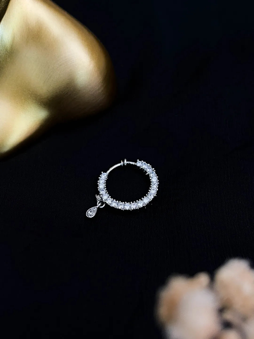 Ishhaara Small Sparkly Slide On Gold Nose Ring
