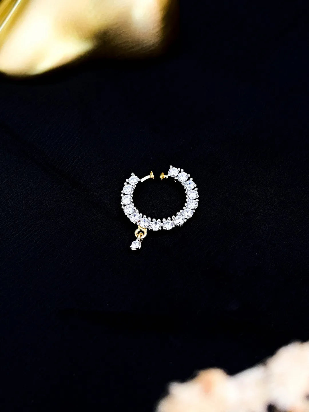 Ishhaara Small Sparkly Slide On Gold Nose Ring