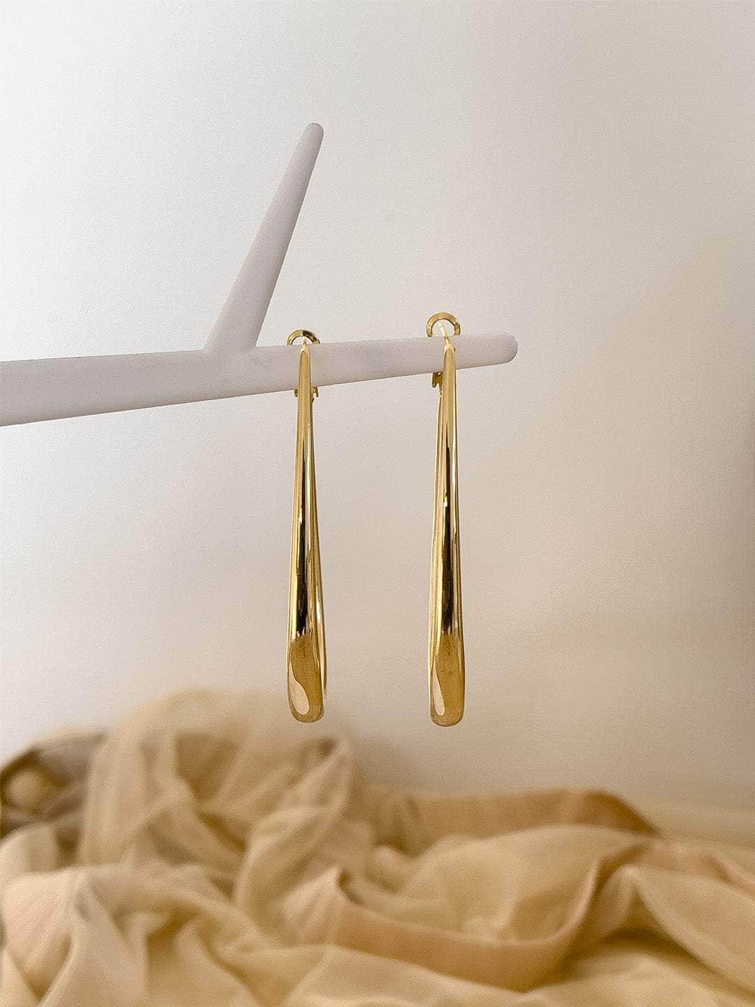 Ishhaara Smooth Teardrop Hoop Earrings