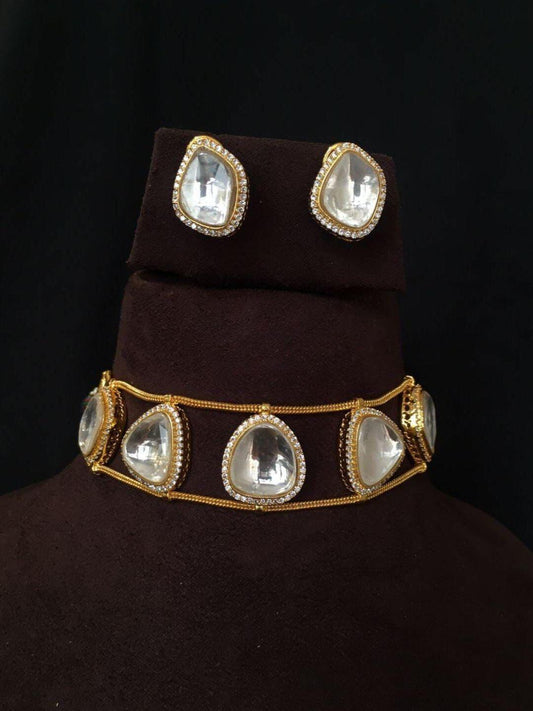 Ishhaara Solitaire Moissanite Choker