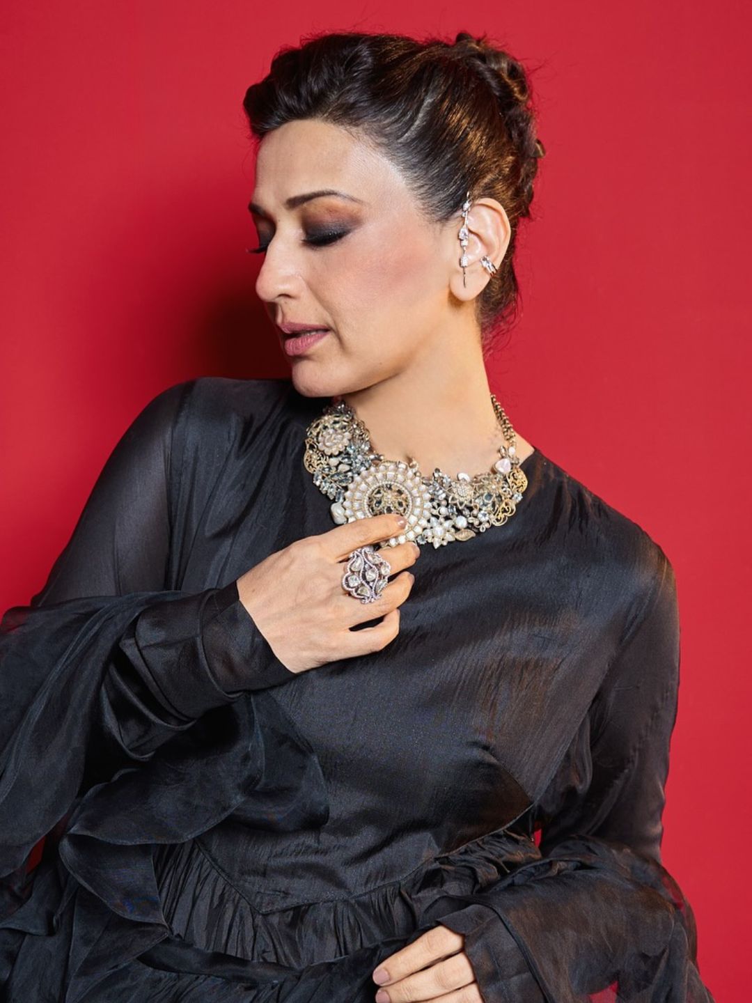 Ishhaara Sonali Bendre In Clip On Drop Earrings