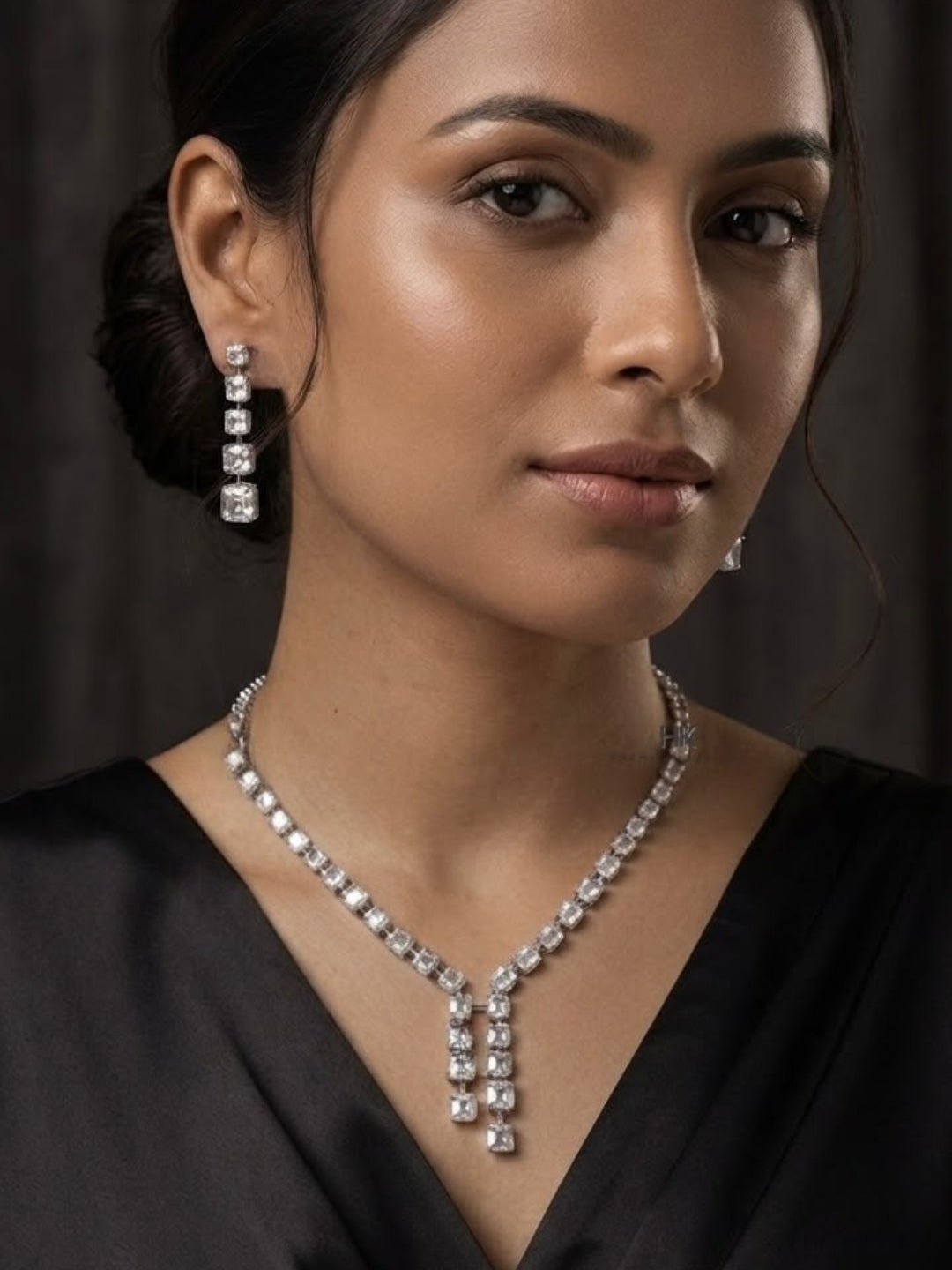 Ishhaara Sparkle Diamond Necklace