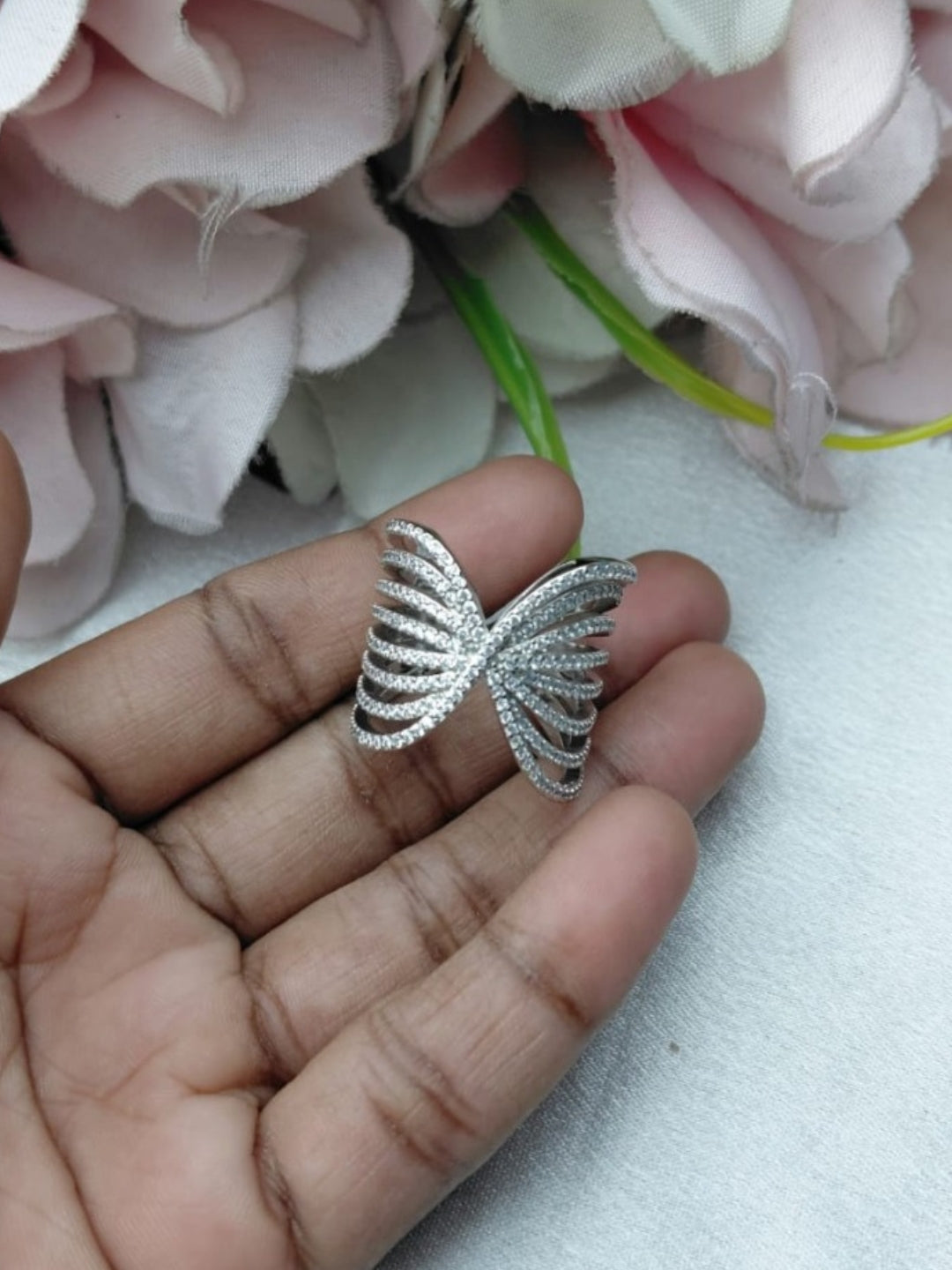 Ishhaara Sparkling Crystal Butterfly Ring