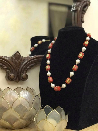 Ishhaara Square Beaded Necklace