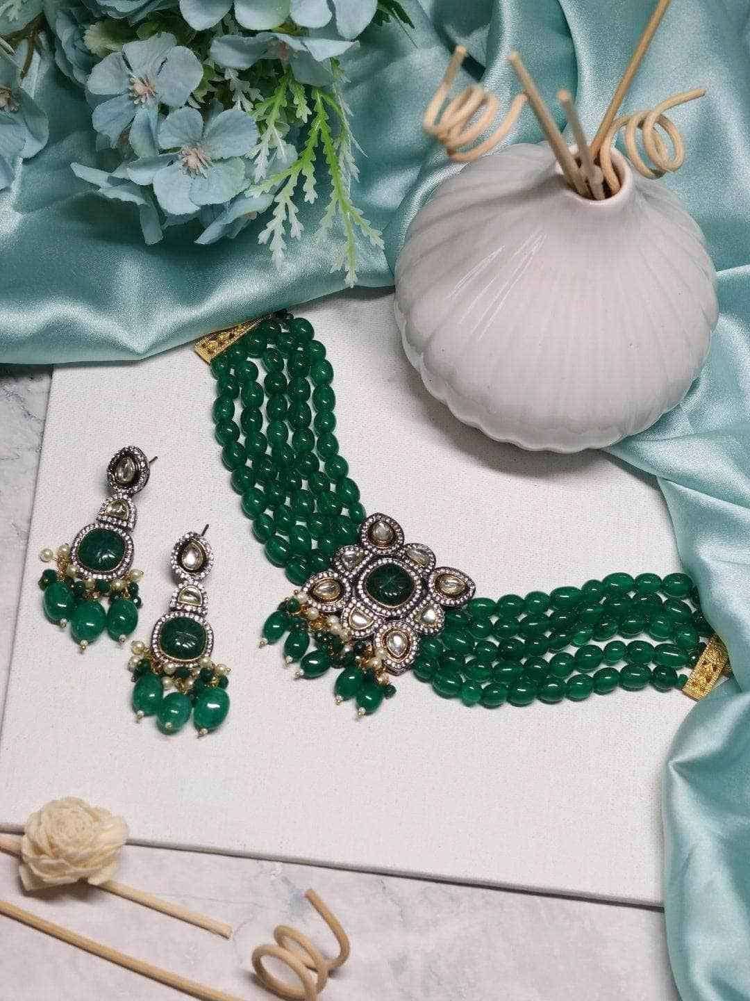 Ishhaara Square Pendant Beads Necklace