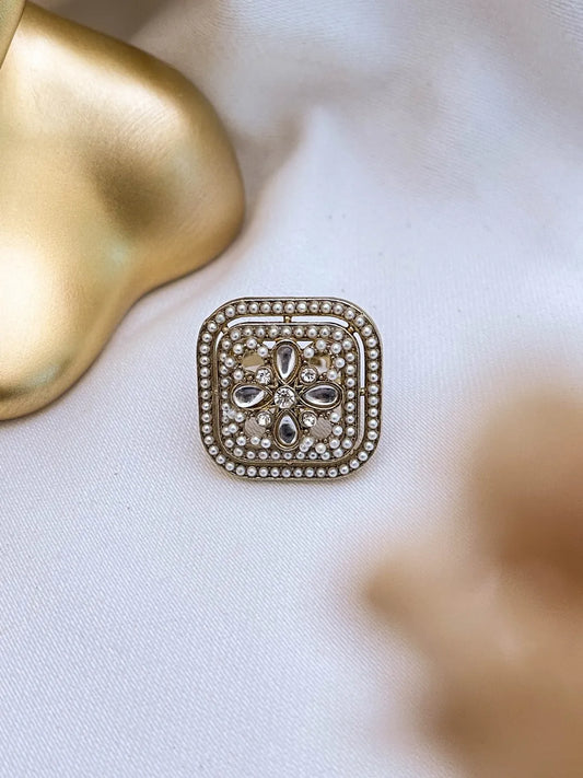 Ishhaara Square Shaped Moti Finger Ring