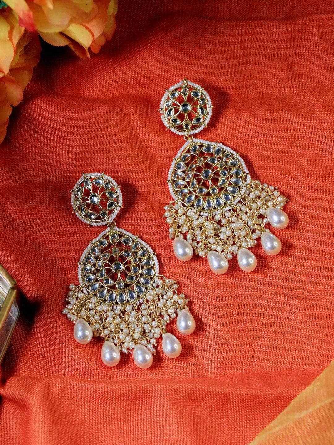 Ishhaara Sreenithi in Kundan Chandbali And Pearls Earrings