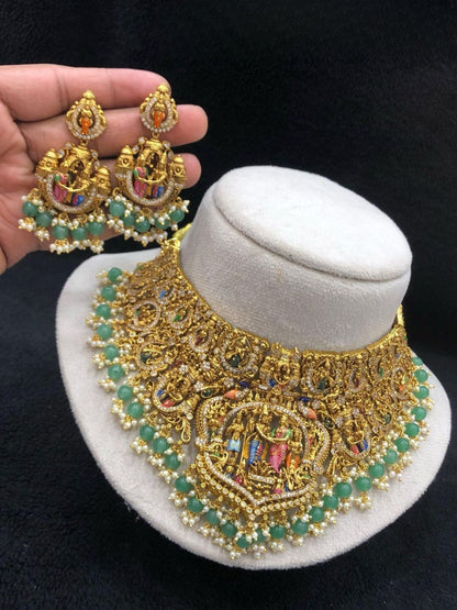 Ishhaara Srinivasan Kalyanamayi Choker Set