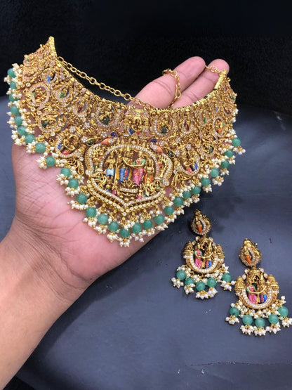 Ishhaara Srinivasan Kalyanamayi Choker Set