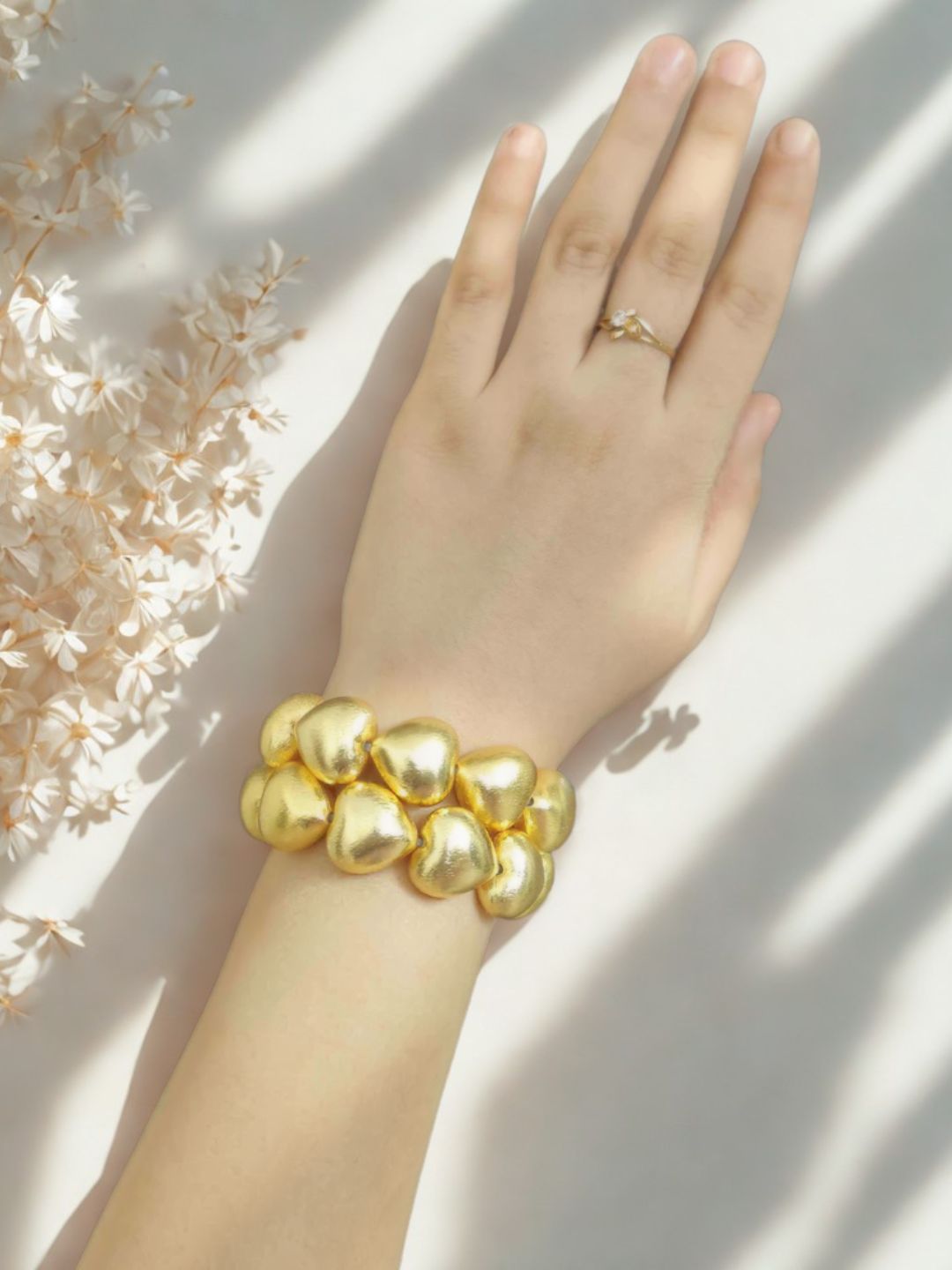 Ishhaara Stack Of Two Heart Bracelets