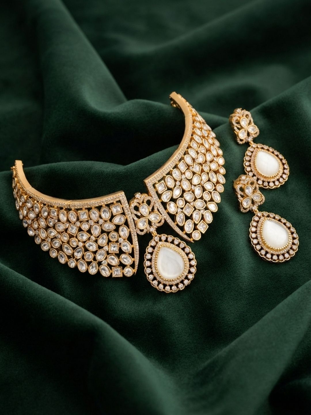 Ishhaara Statement Gold Polki Necklace