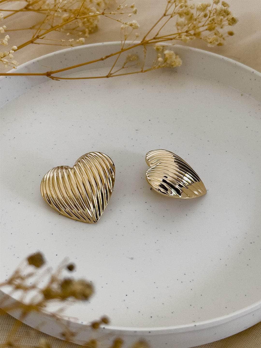 Ishhaara Striped Heart Shaped Stud Earrings