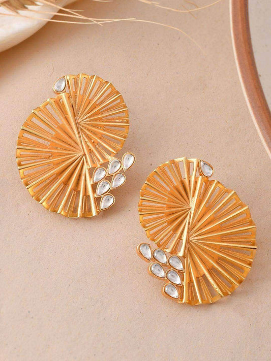 Ishhaara Stripped Offset Disc Gold Stud Earrings