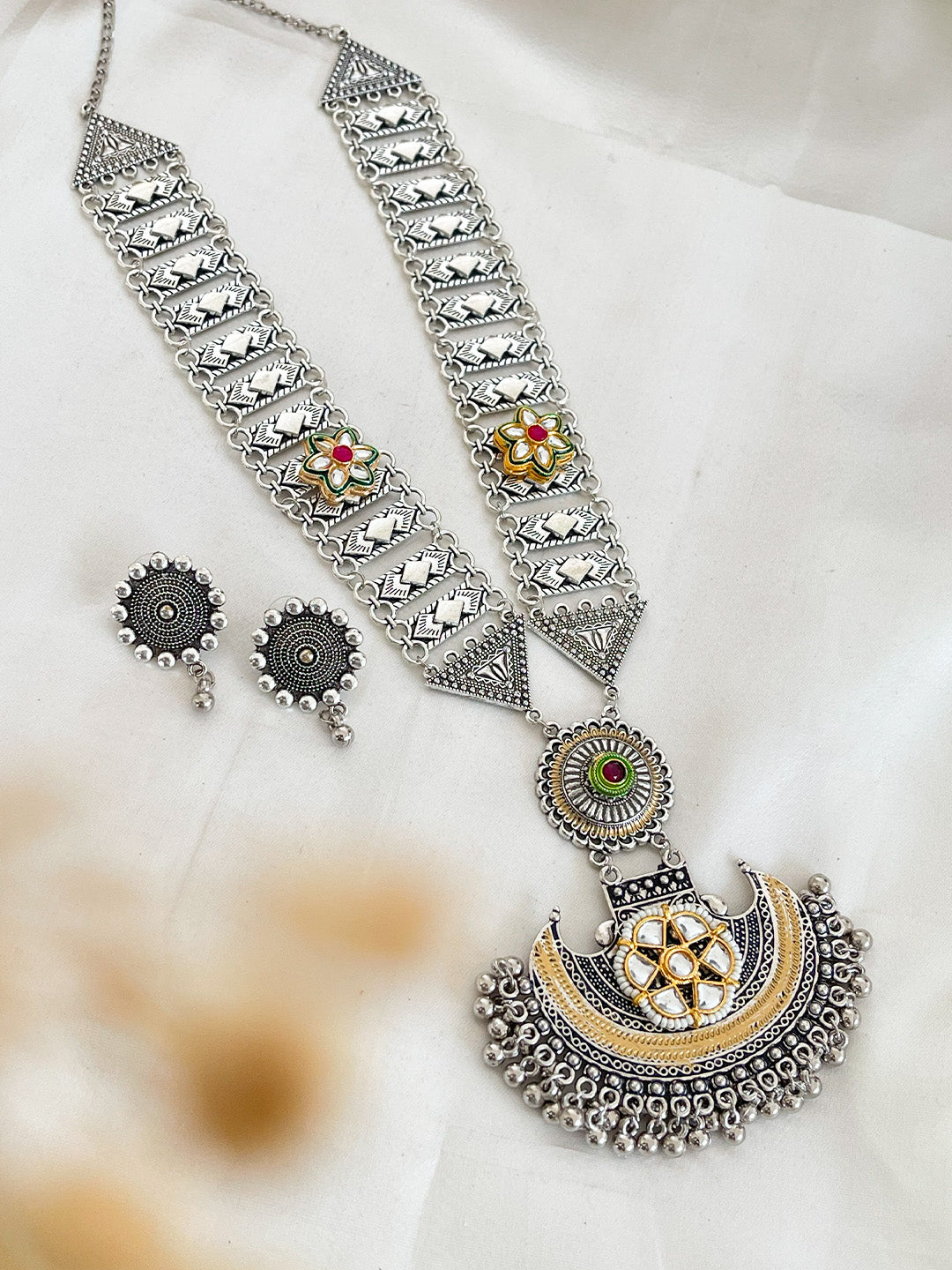 Ishhaara Stylish Oxidised Fusion Necklace Set