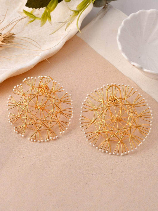Ishhaara Sunburst Pearl Stud Earring