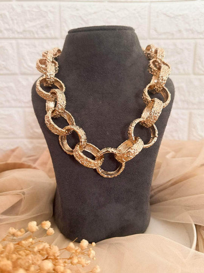 Ishhaara Sundance Chunky Chain Necklace