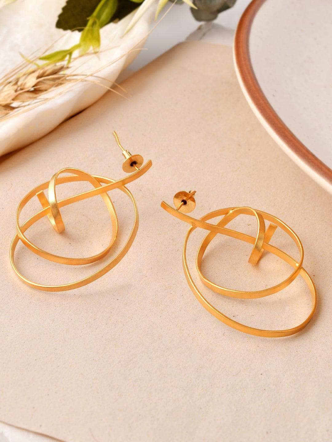 Ishhaara Surily G In Swirl Earring