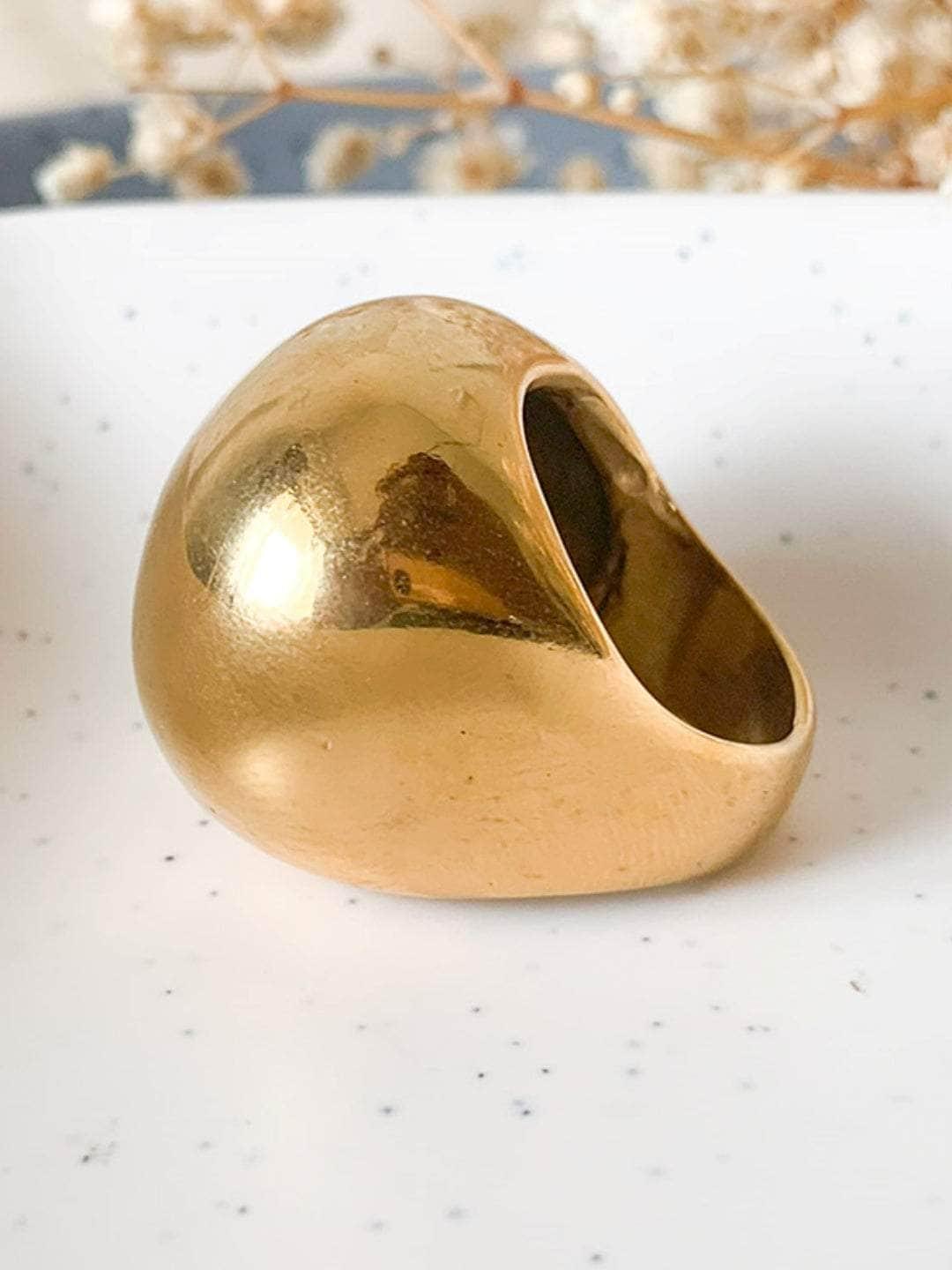 Ishhaara Sushant Divgikr In Classic Signet Ring