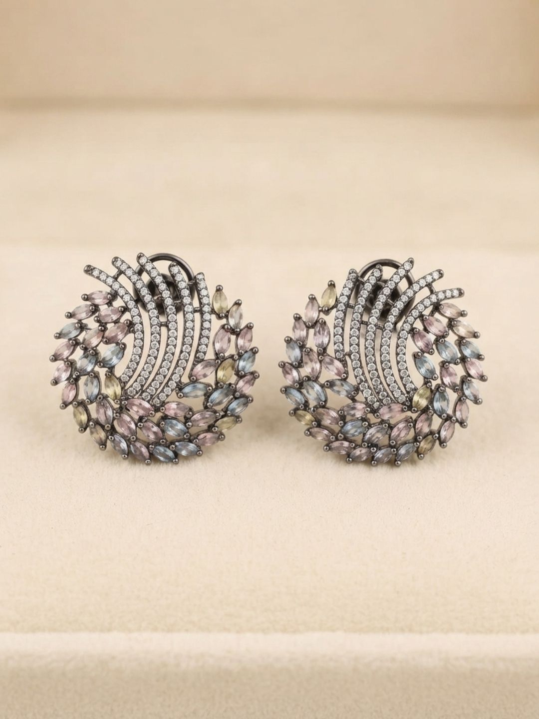 Ishhaara Swirl American Diamond Zirconia Studs