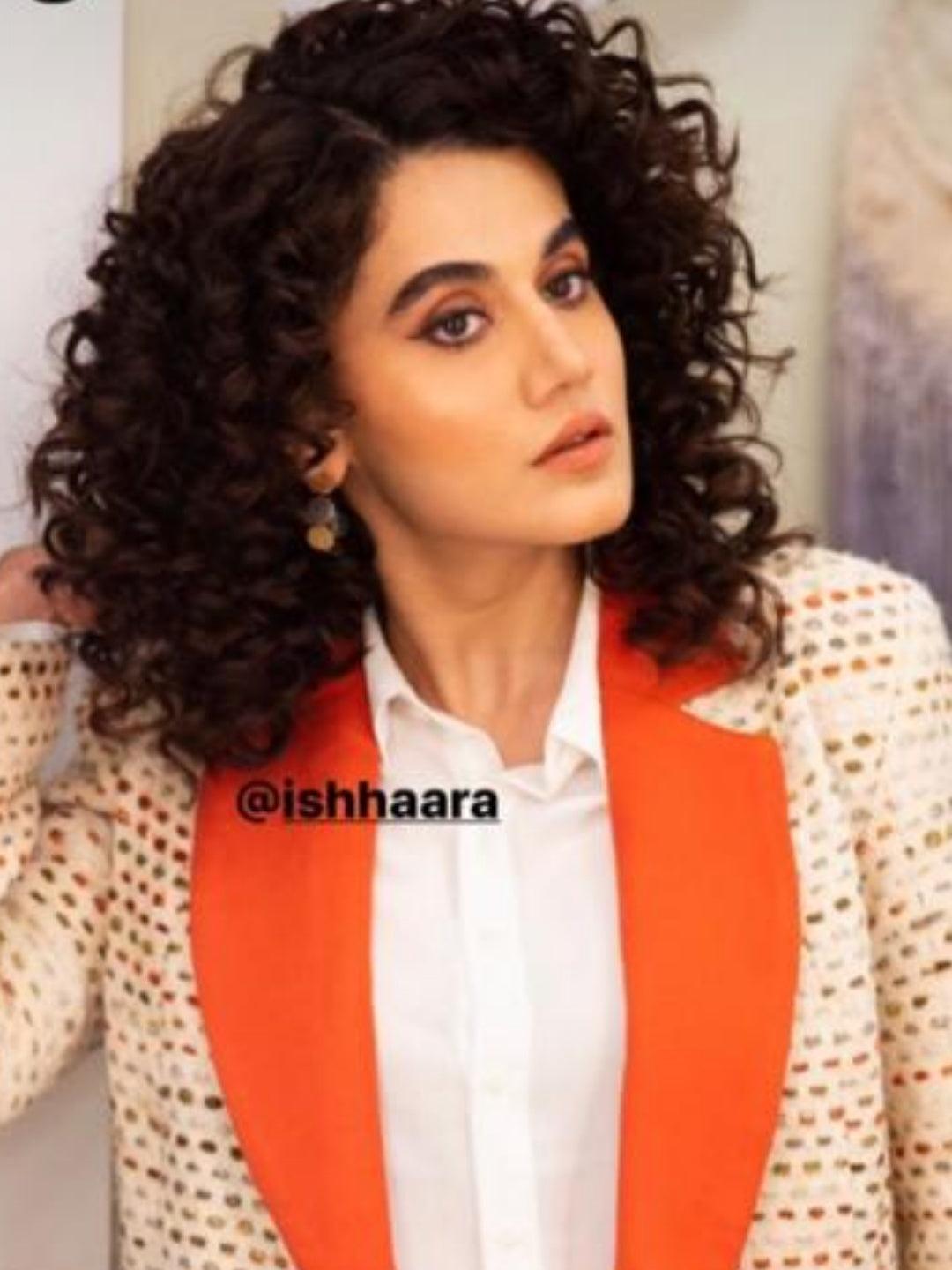 Ishhaara Taapsee Pannu In Dual Tonned Hoops Earring