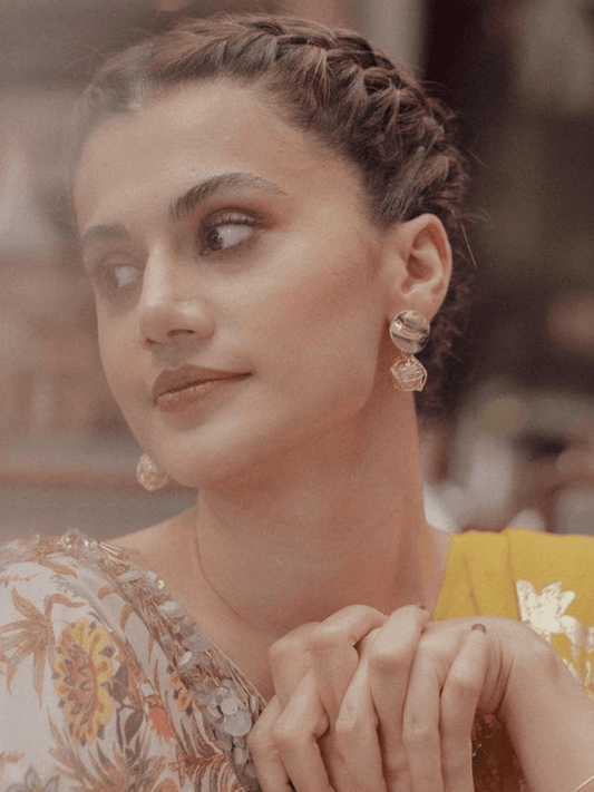 Ishhaara Taapsee Pannu Nest Pearl Earrings