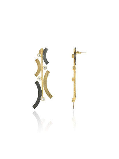 Ishhaara Textured Contemporary Line Earring