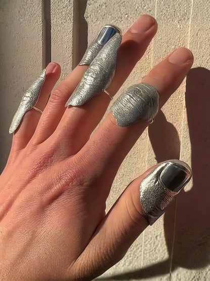Ishhaara Textured Knuckle Rings Set Of 5