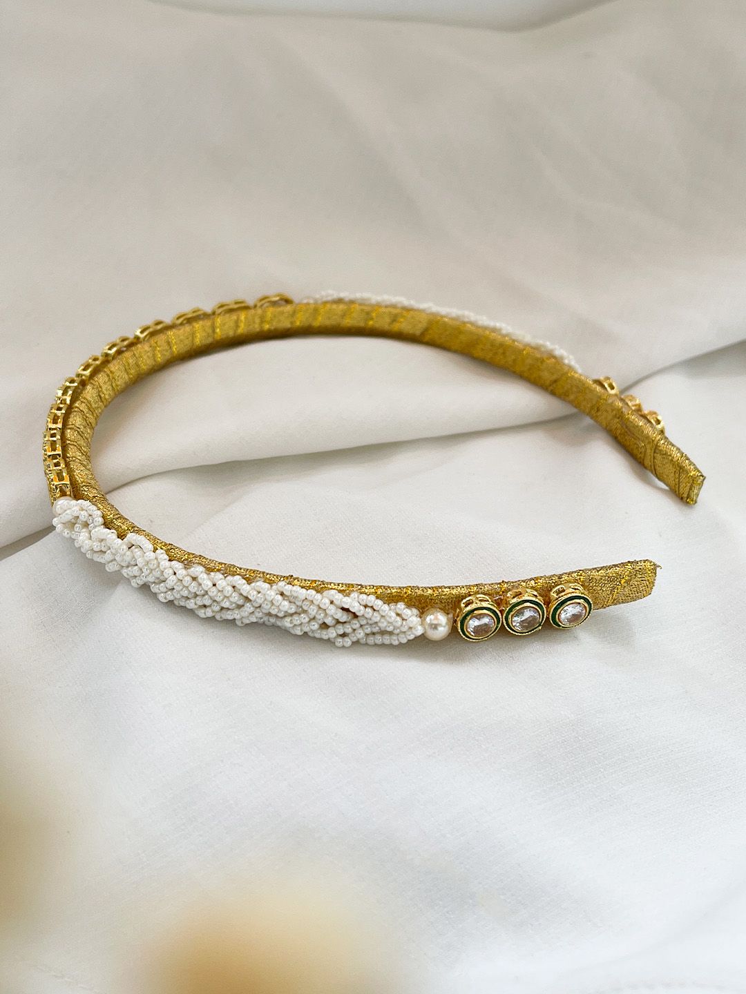 Ishhaara Thread Embroidered Pearl Kundan Studded Hairband