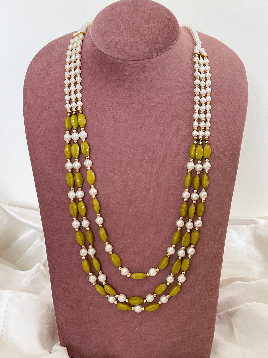 Ishhaara Three Layered Ellaichi Mala