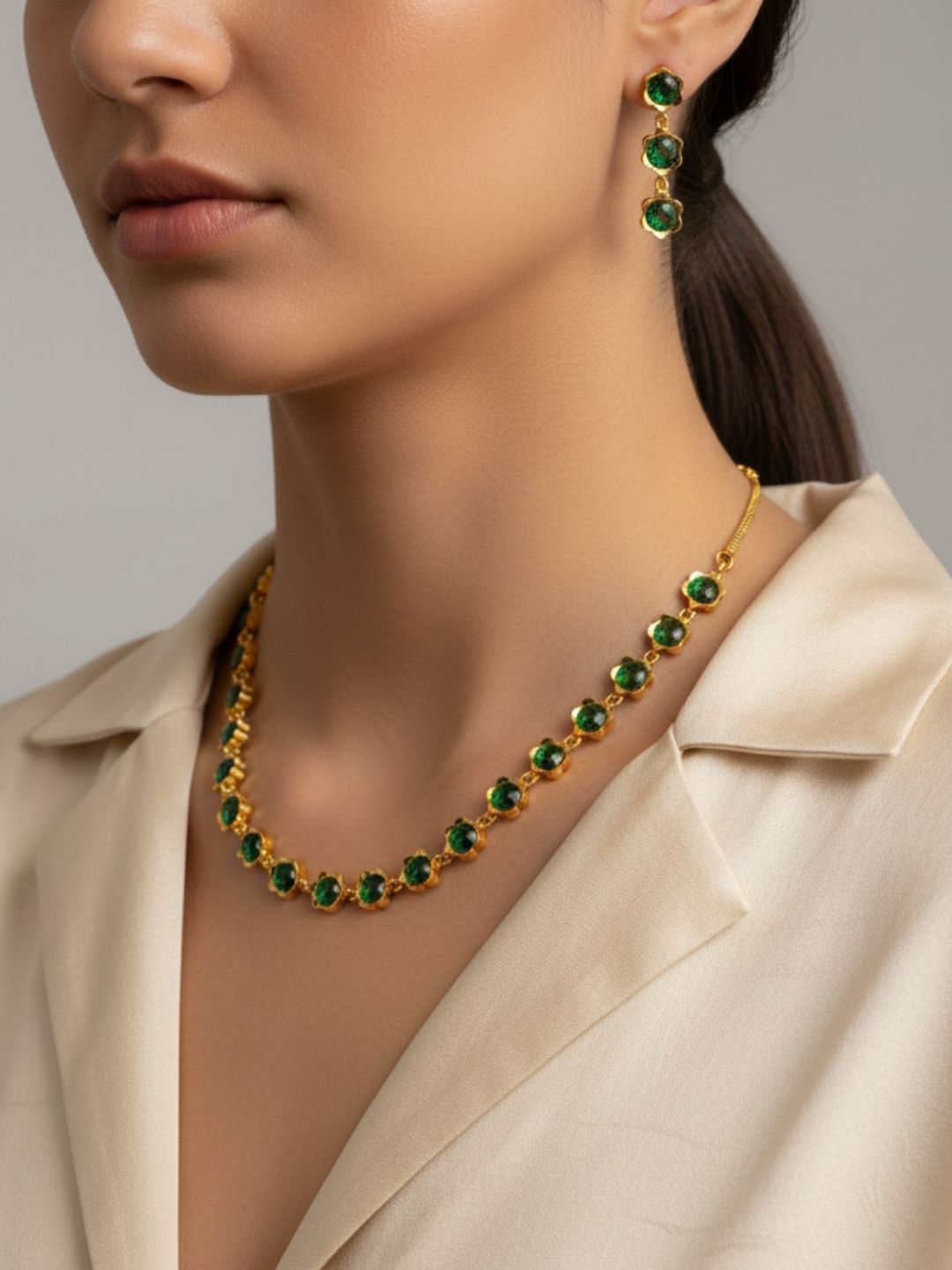 Ishhaara Traditional Attigai Necklace Set