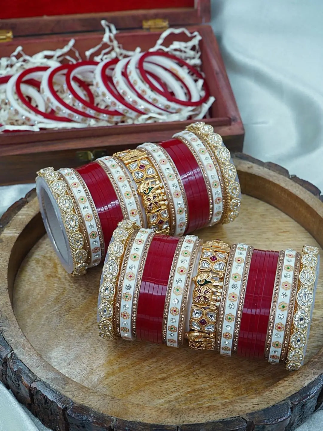 Ishhaara Traditional Elephant Shaped Bridal Chooda