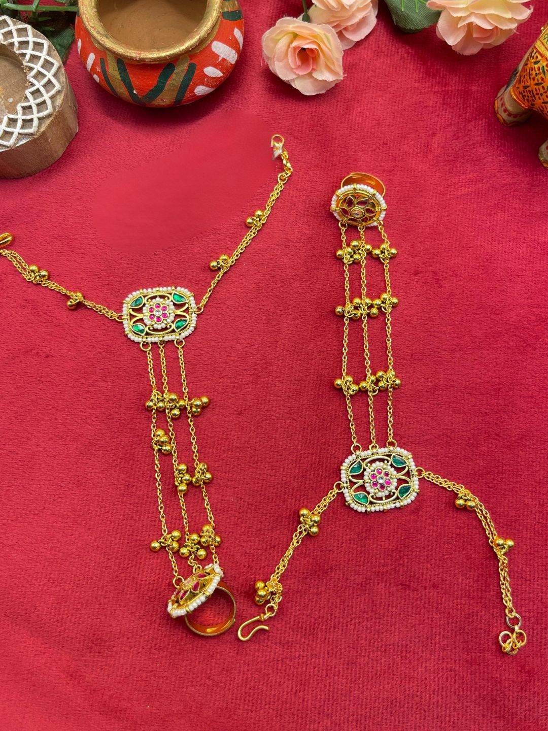 Ishhaara Traditional Heritage Antique Hath Panja