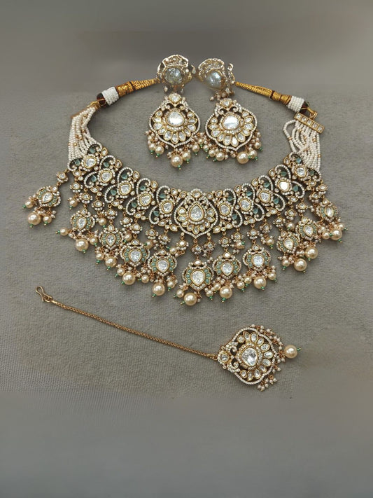 Ishhaara Traditional Kundan Bridal Choker Set