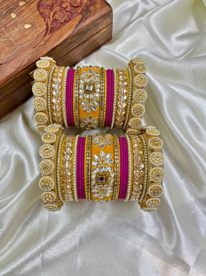 Ishhaara Traditional Leaf Shaped Kundan Studded Chooda