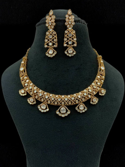 Ishhaara Traditional Polki Choker