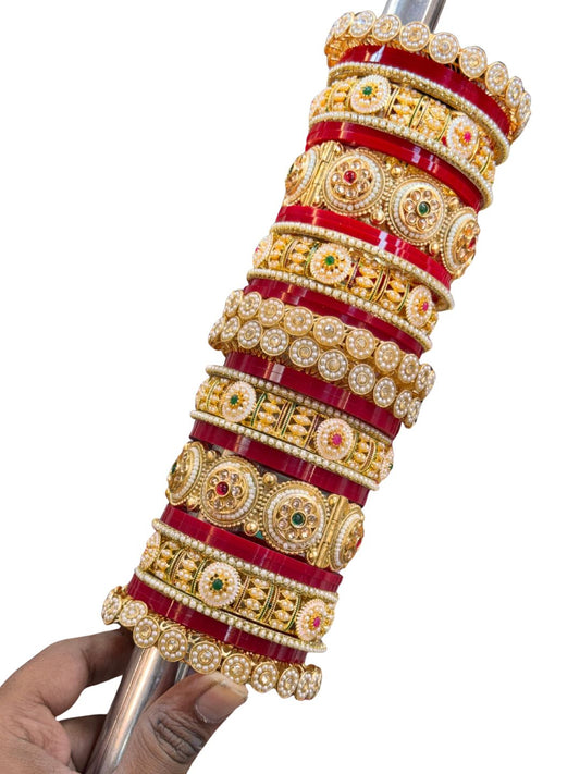 Ishhaara Traditional Rajwadi Chura With Pacheli Kada