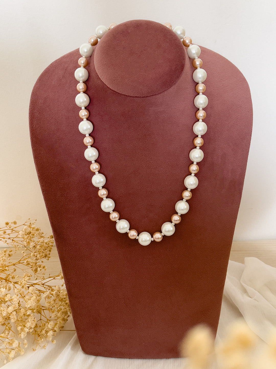 Ishhaara Tresor Pearl Necklace