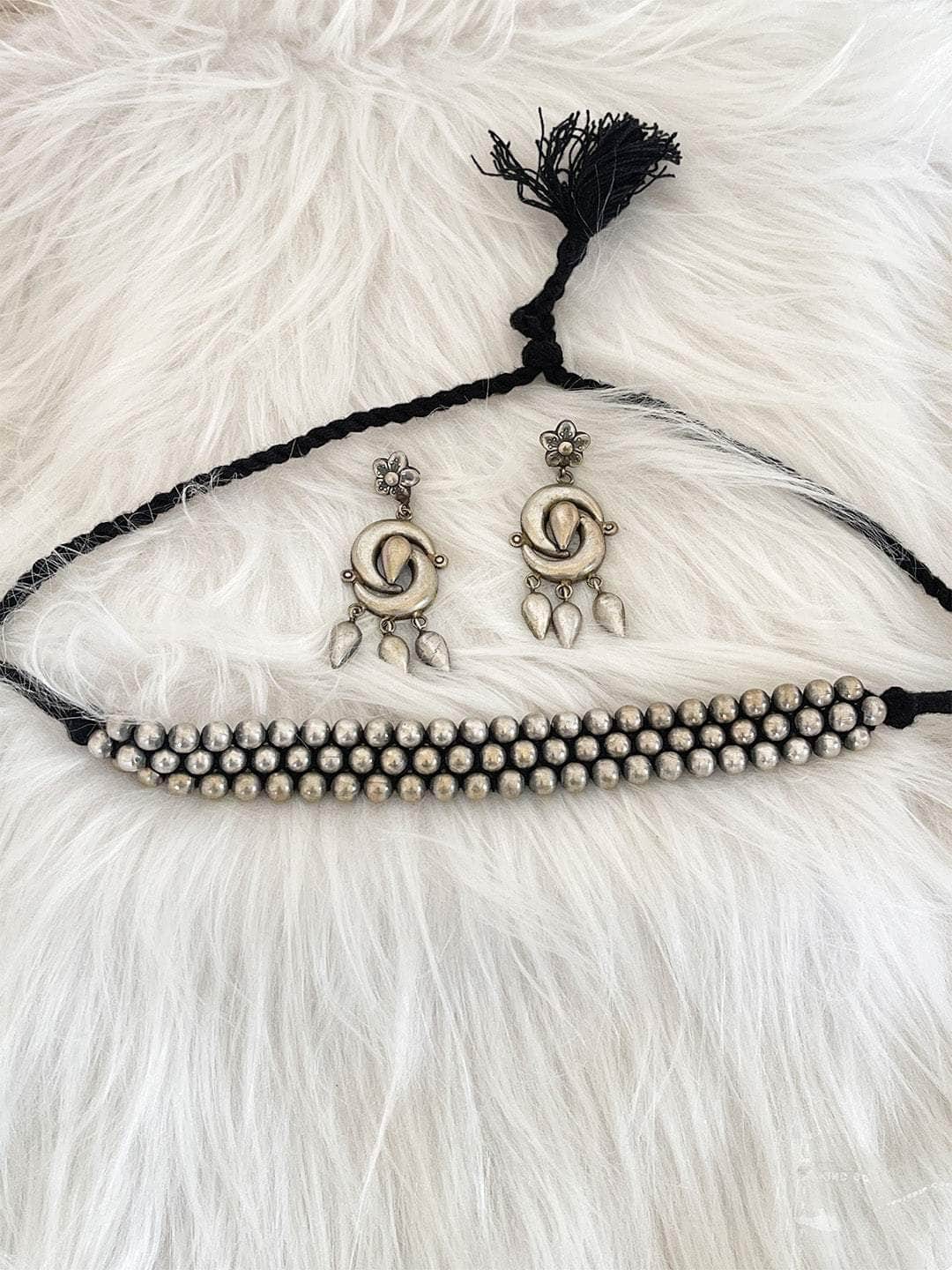Ishhaara Tribal Silver Ball Necklace