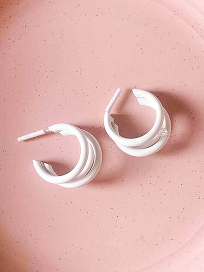 Ishhaara Triple Hoop Earrings White