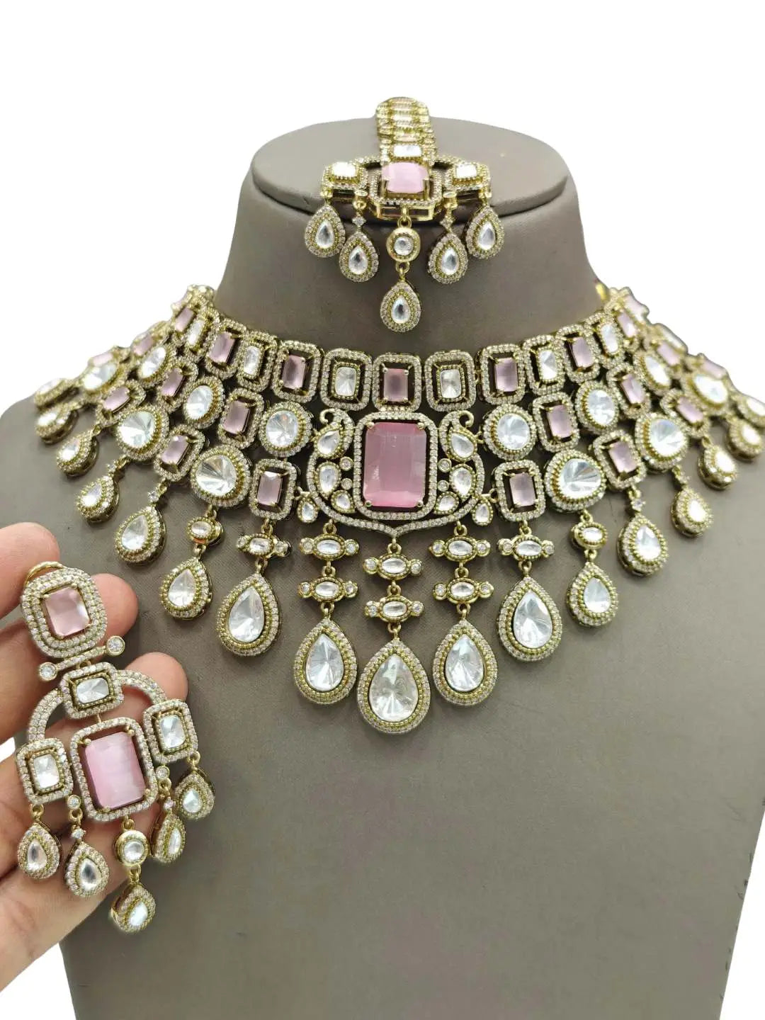Ishhaara Uncut Kundan And Polki Choker Necklace