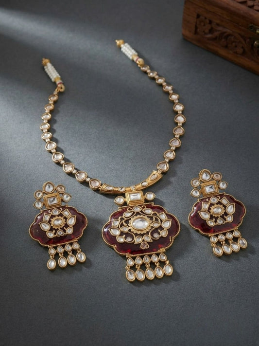 Ishhaara Uncut Kundan Necklace Set