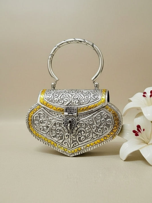 Ishhaara Unique Shaped Vintage Styled Metal Clutch