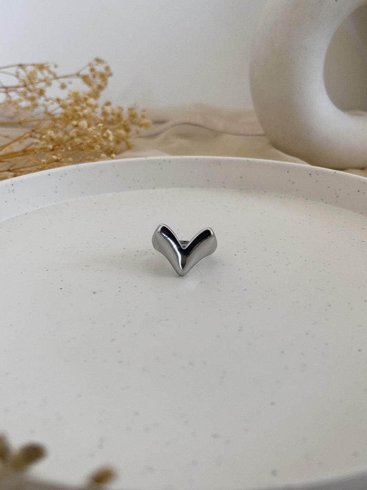 Ishhaara V Signet Ring