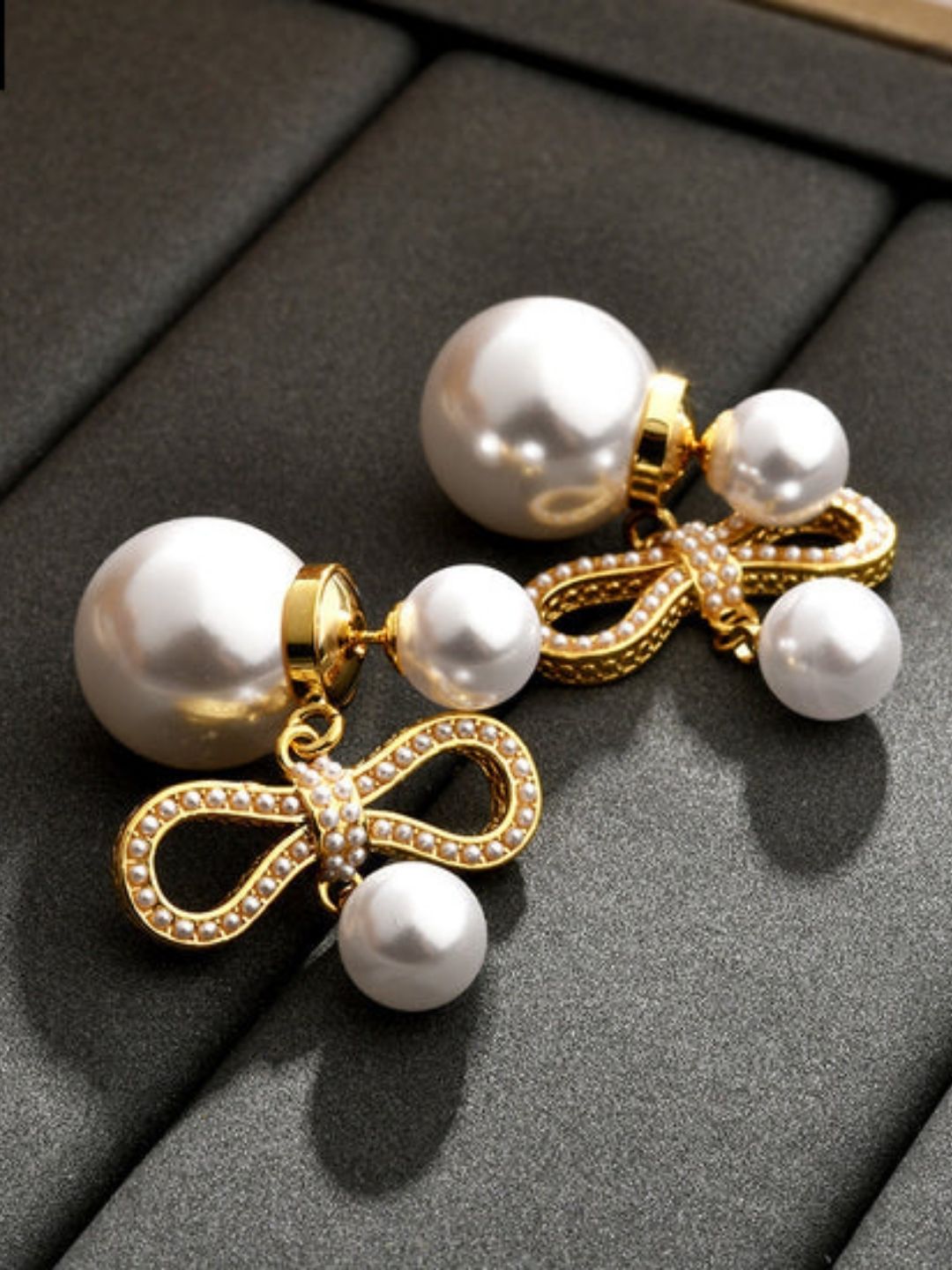 Ishhaara Versailles Secret Pearl Earring