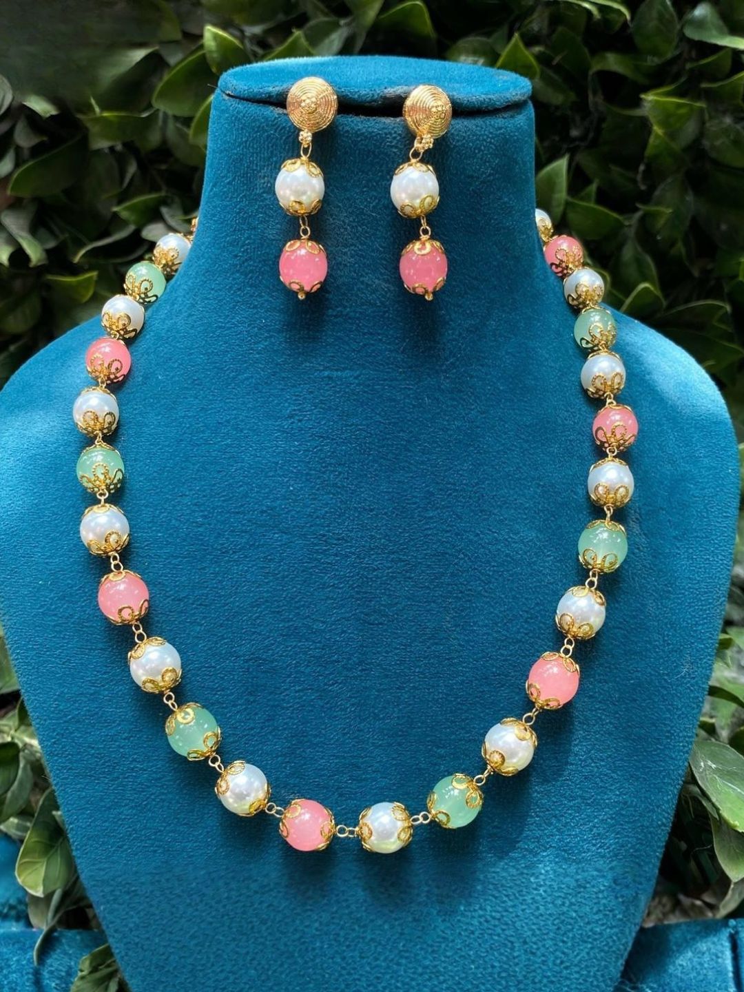 Ishhaara Vibrant Multicoloured Pearl Mala Necklace