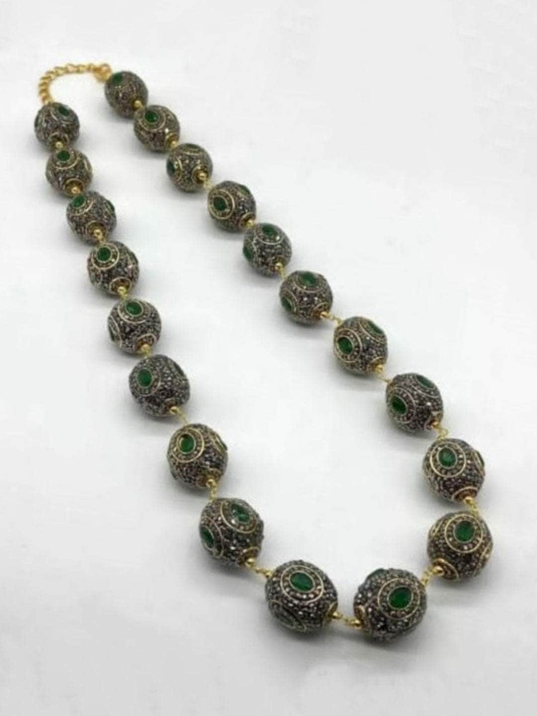Ishhaara Victorian Beads Necklace Set