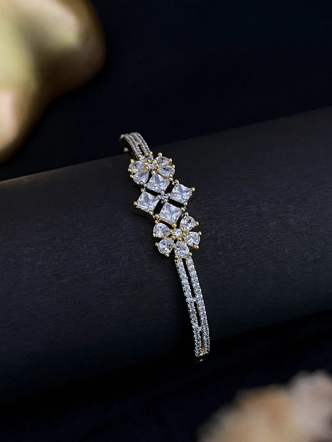 Ishhaara Victorian Cubic Zirconia Bracelet