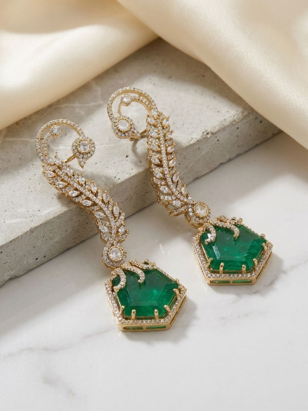 Ishhaara Victorian Long Green Earcuff Earrings